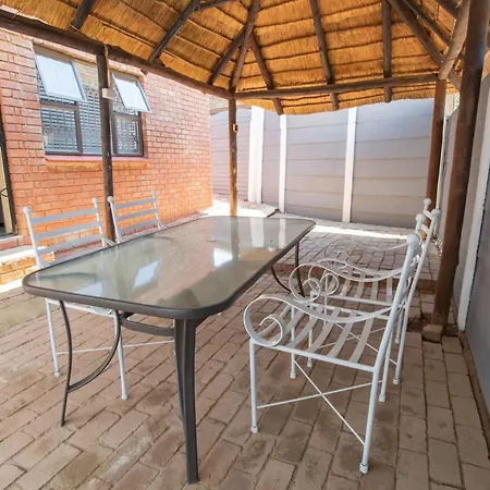 The Blue & Grey Nest Apartment Pretoria Exterior photo