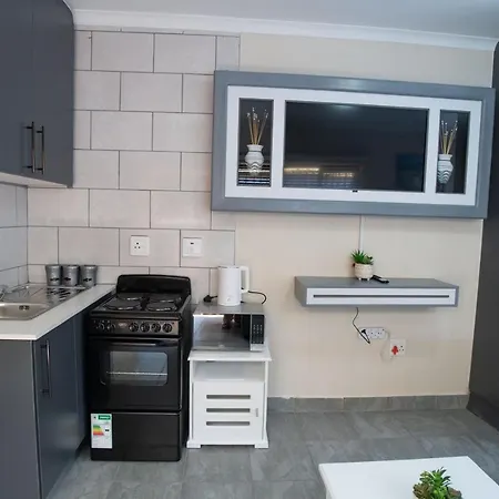 The Blue & Grey Nest Apartment Pretoria Exterior photo