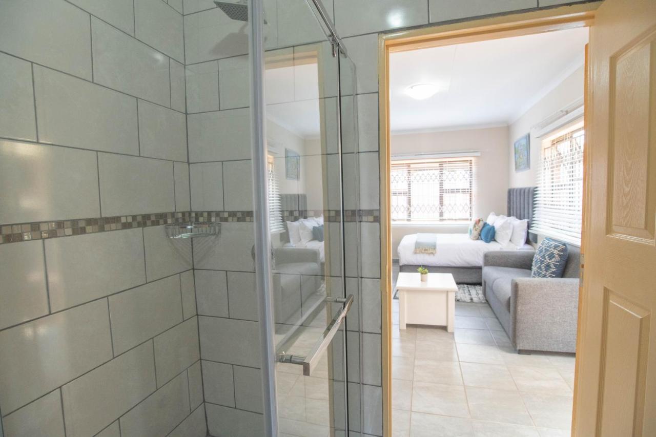 The Blue & Grey Nest Apartment Pretoria